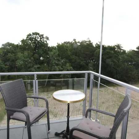 Strandlaeufer Mit Meerblick Und Balkon 아파트 *