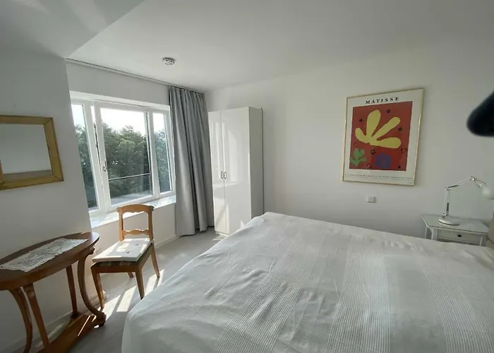 Strandlaeufer Mit Meerblick Und Balkon Lejlighed